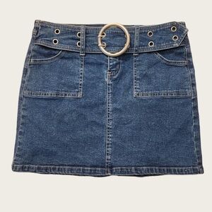 Chic Blue Denim Mini Skirt with Belt